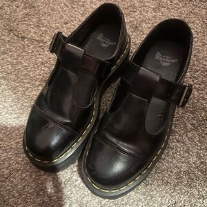 Dr. Martens Mary Janes Platforms Shoes. US WOMEN’s 7
